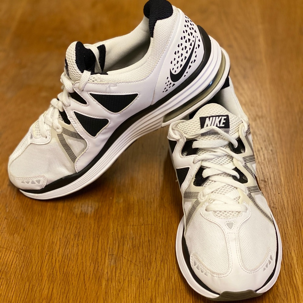 ❌❌SOLD❌❌NIKE MENS FLY WIRE NEW!!!!